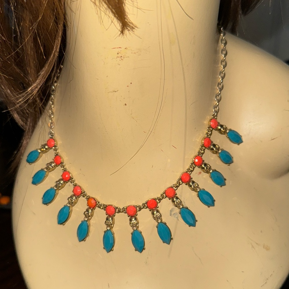 SKULL‎ TURQUOISE COLORED ORANGE BIB NECKLACE